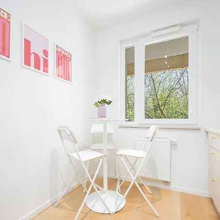 Obywatelska 1br Centrum, Taras, 4 Osoby, Wifi, Pralka Host * Łódź